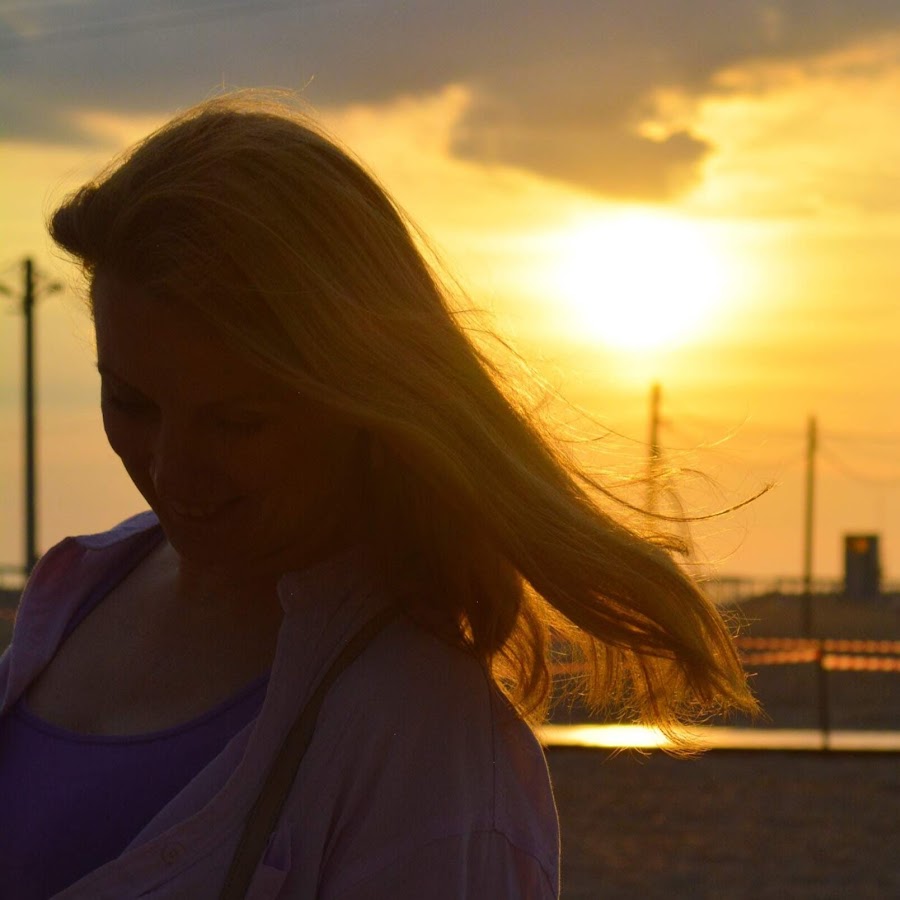 Алупкинская средняя школа. Школа номер 2 алупка. Элжур алупка. Алупкинская школа №2. Алупкинская средняя школа.