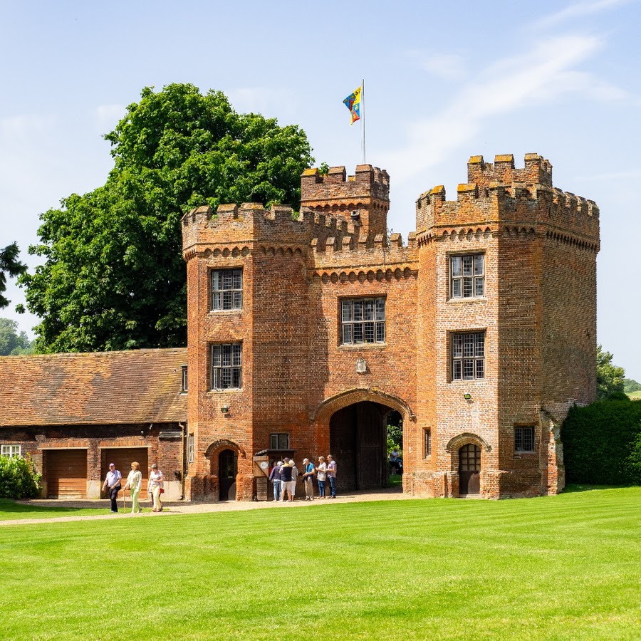 Lullingstone Castle & The World Garden 