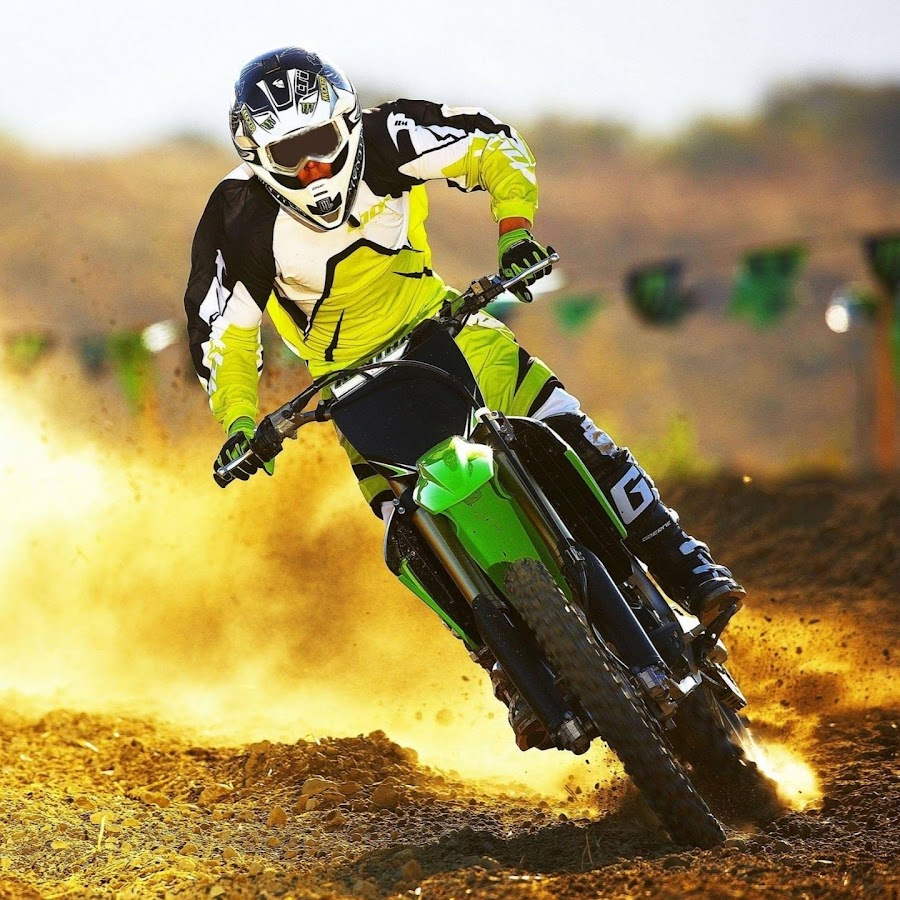 Мотокросс Kawasaki черный