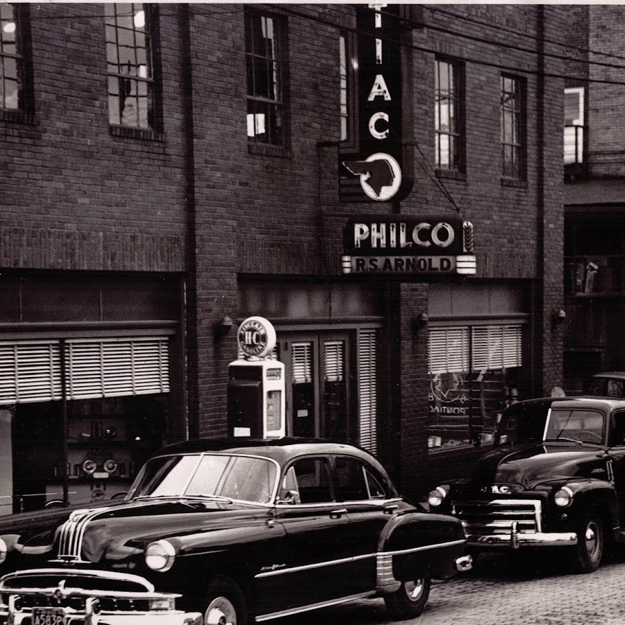 Arnold Motor Company - YouTube