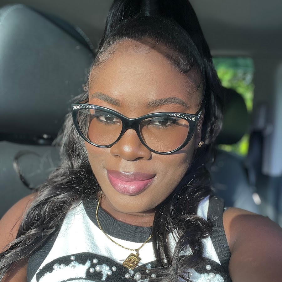 being QueenDom - YouTube