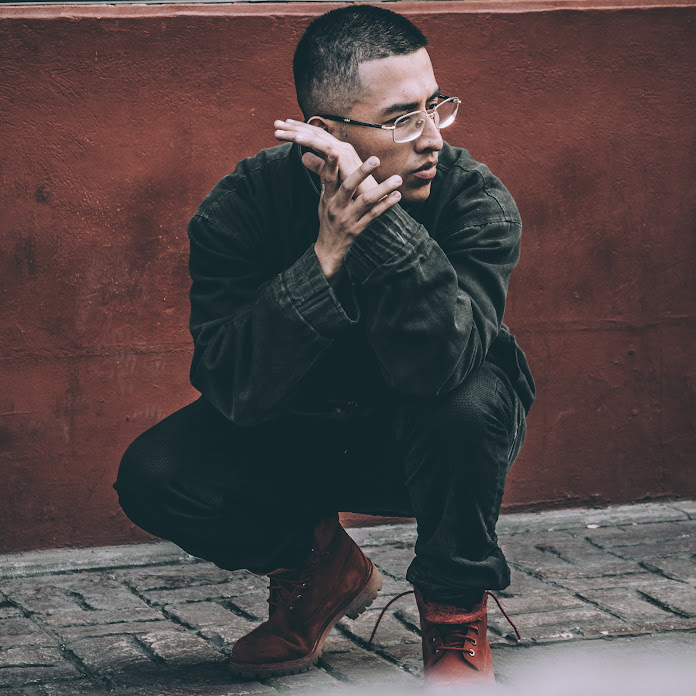 Faruz Feet Net Worth & Earnings (2026)