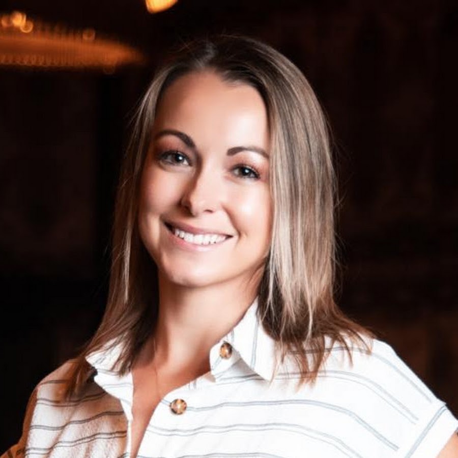 Amanda Bayerle - YouTube