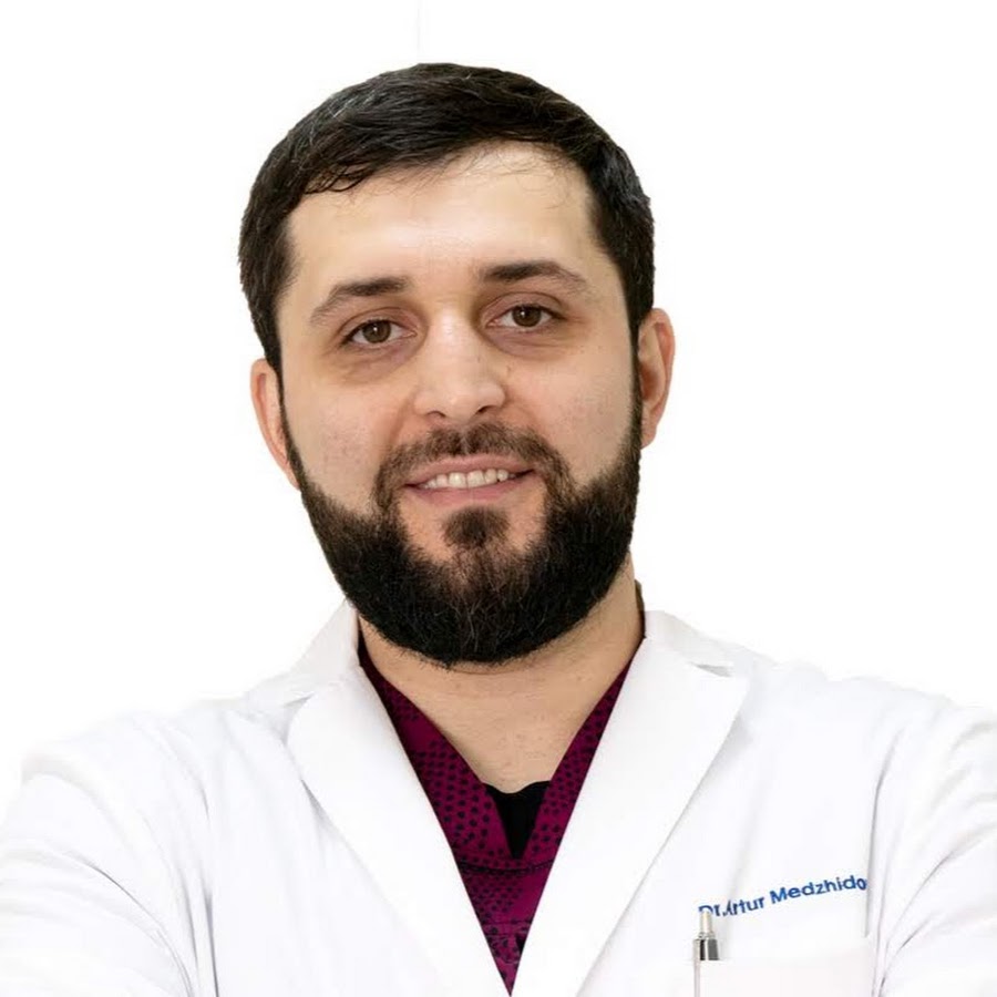 Врач маммолог магомед гаджиевич. Севиль буллуховна врач. Меджидов артур рамазанович. Артур меджидов хирург меджидов. Абакарова раисат.