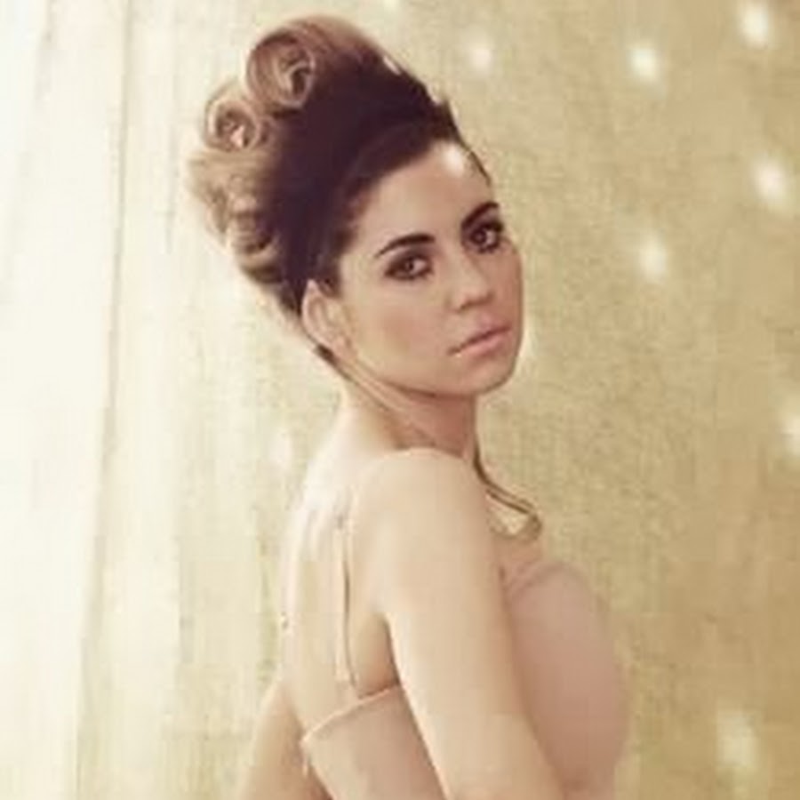 Marina And The Diamonds Plastic Surgery
