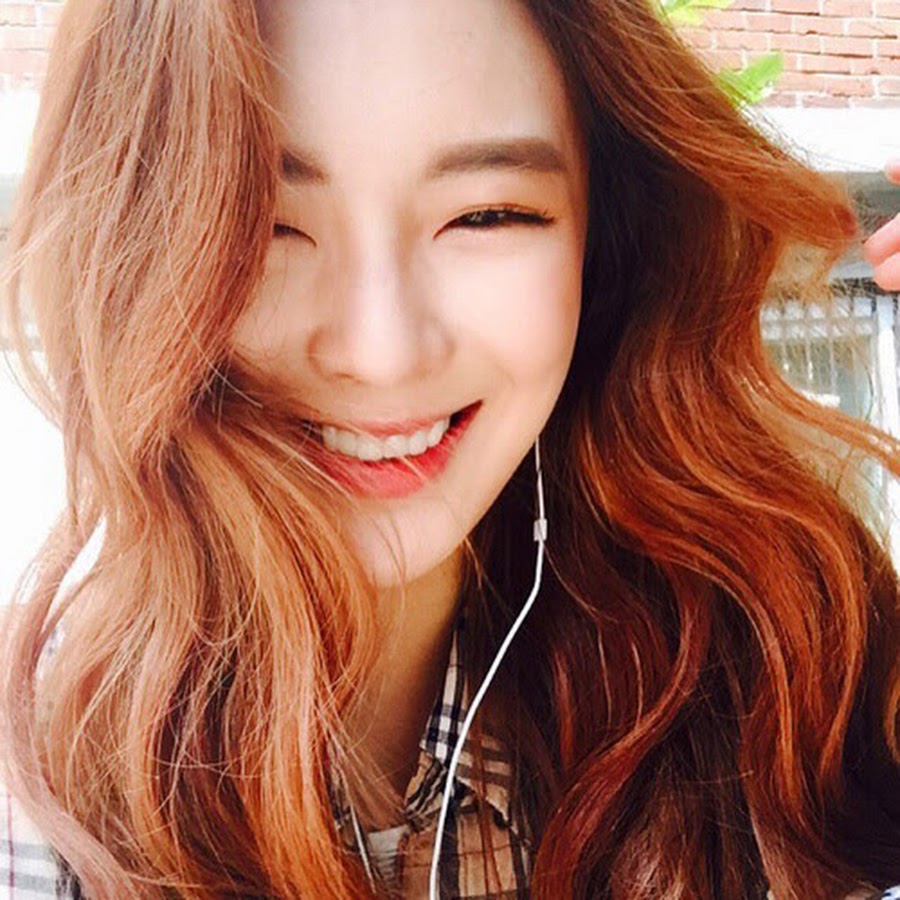 Lee Sunbin이선빈 - YouTube