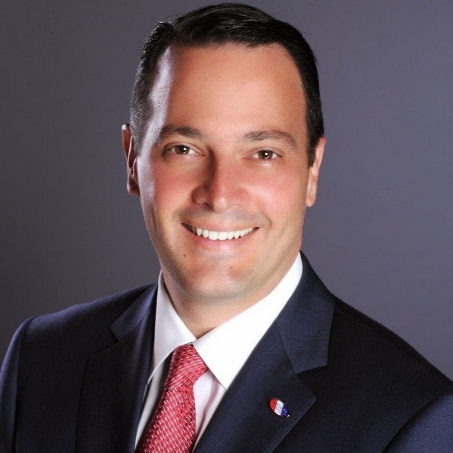 Alex Andreus - YouTube