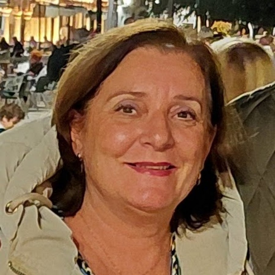 Olivia Ardey - YouTube