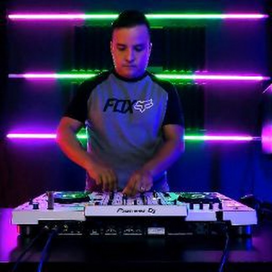 DJ Fox Bolivia YouTube