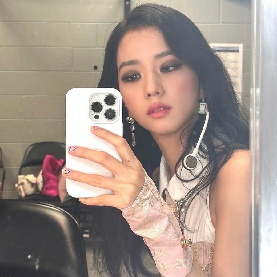 【Milk Tea & Donuts】 - YouTube