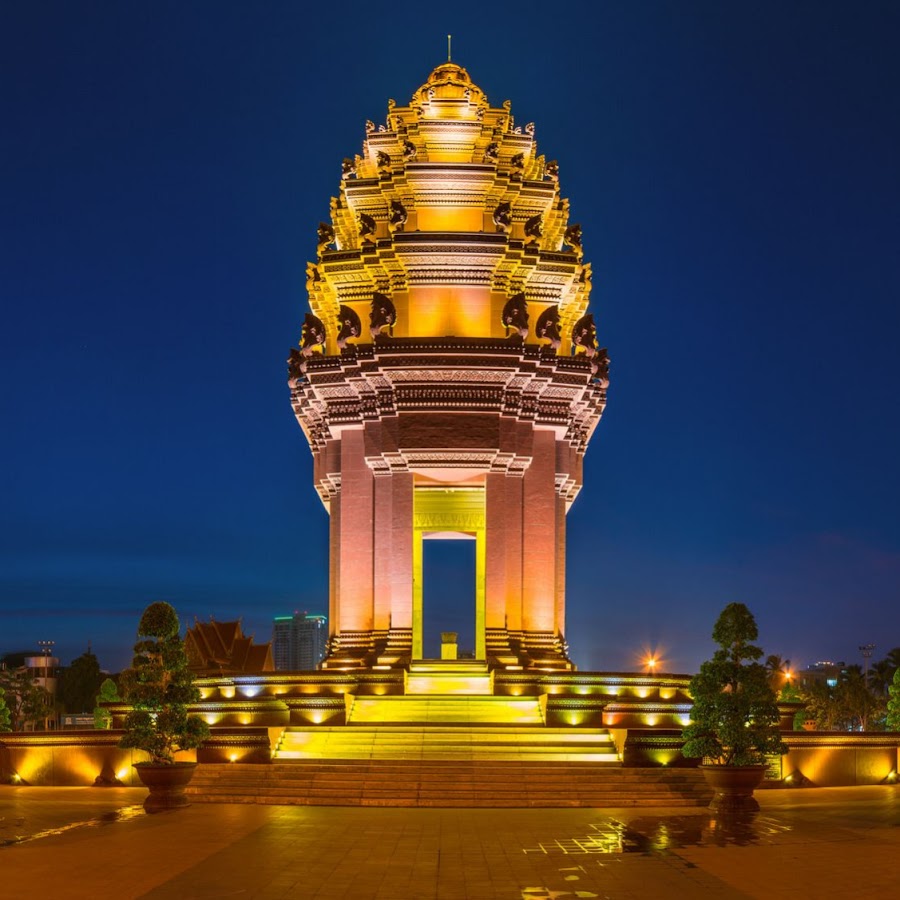 Пномпень. Монумент независимости Камбоджа. Монумент независимости в Пномпене. Пномпень столица. Камбоджа Пномпень.