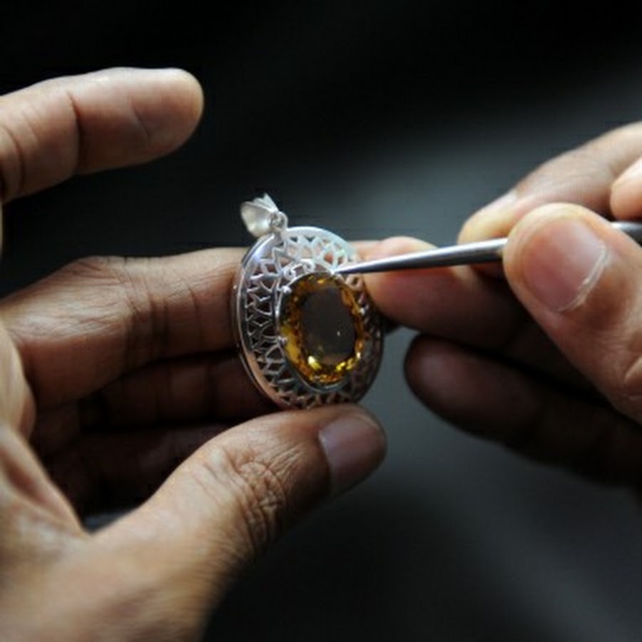 Jewelry designers YouTube