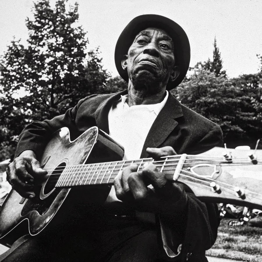 блюз хоп. джазмен стиль. негр скрипач. блюз хоп. Beds and beats текст песни.