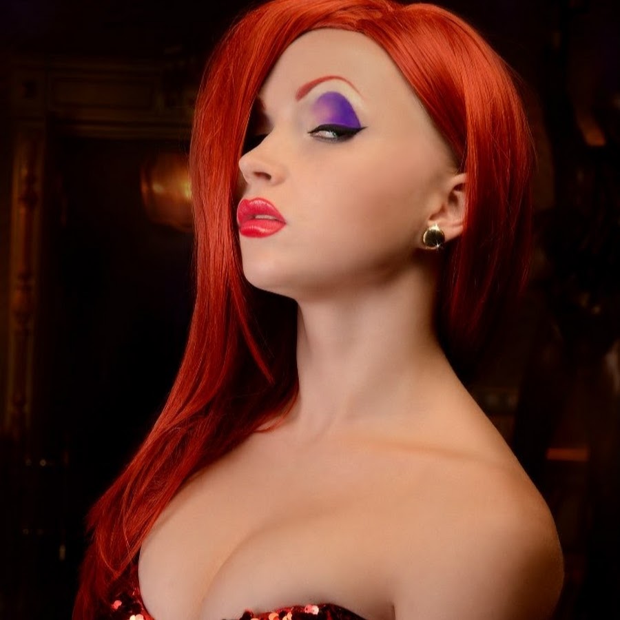 жена кролика роджера