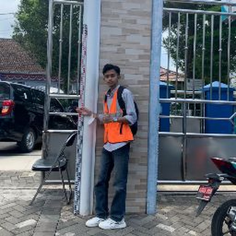 Muhammad Syachrul R I YouTube