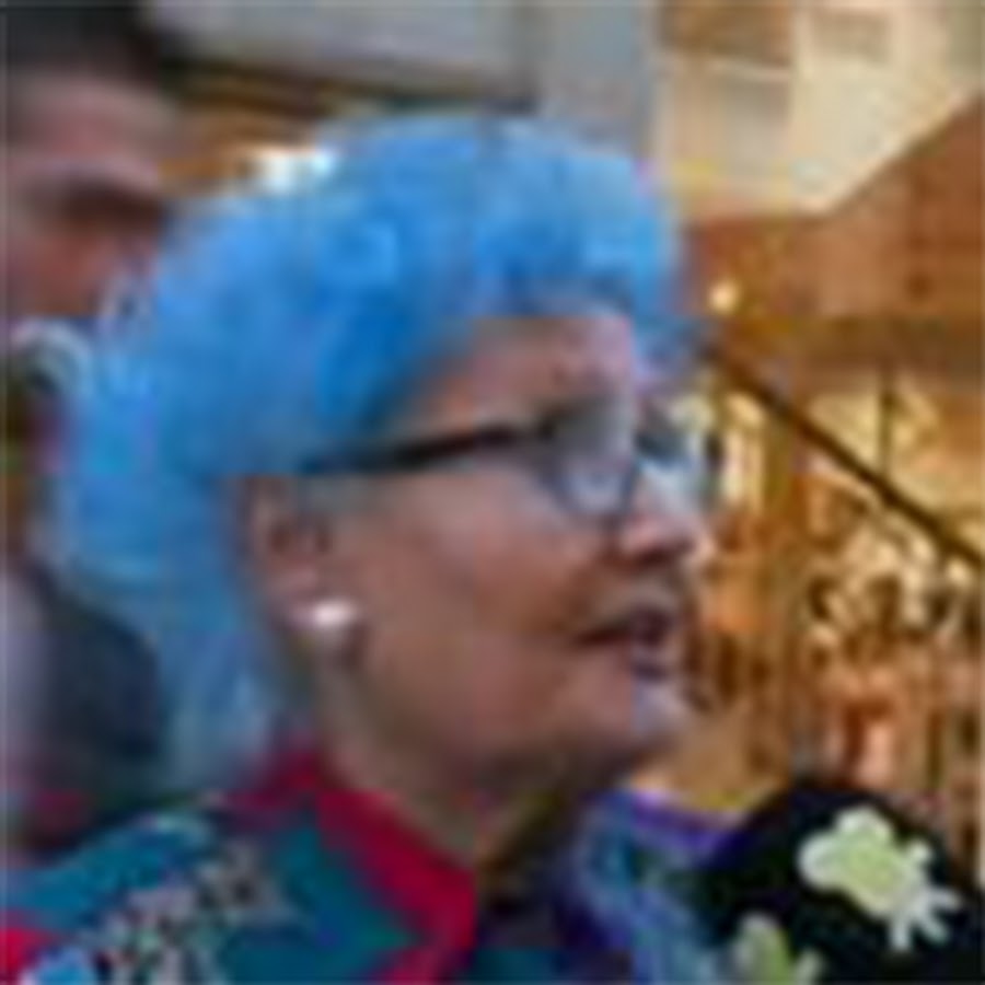 Be butterfly t t. Бабочка из лайф ис стрендж. Butterfly t-shirt. Китай бабочка футболка. Butterfly iq.