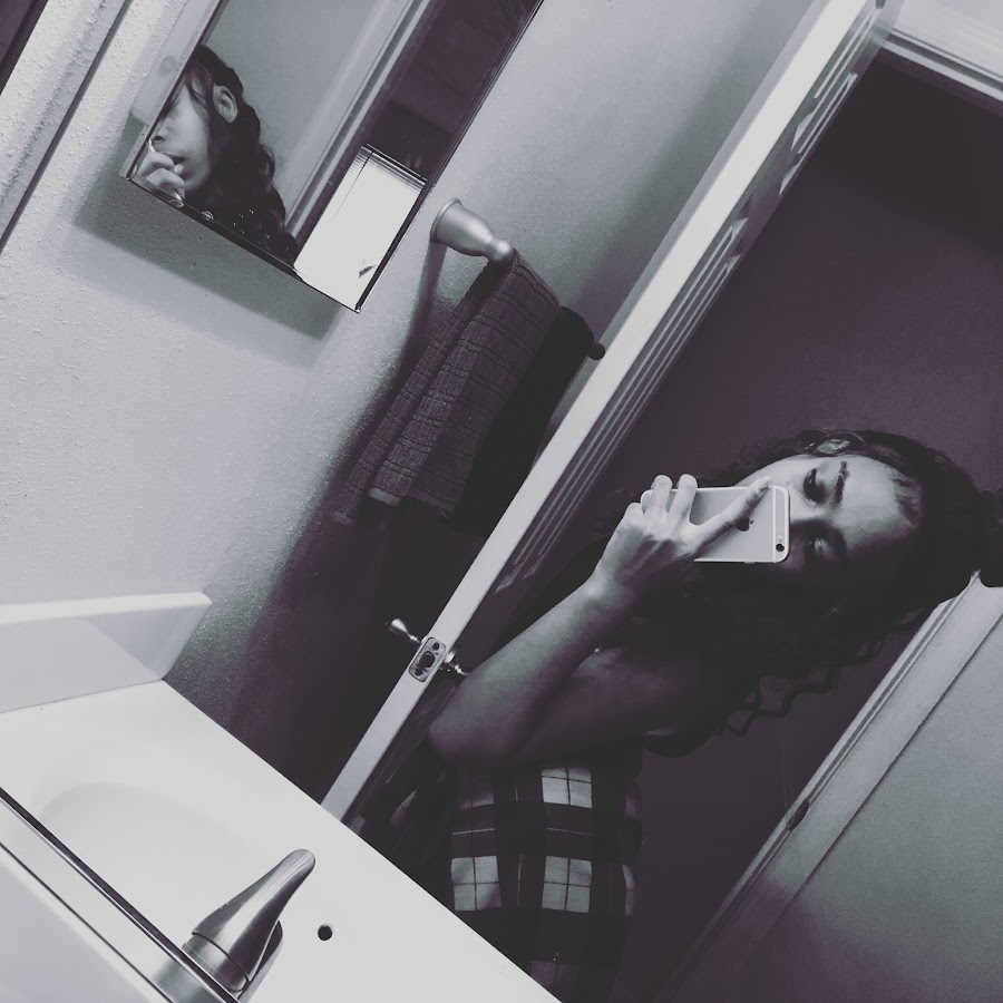Download queen Savage - YouTube