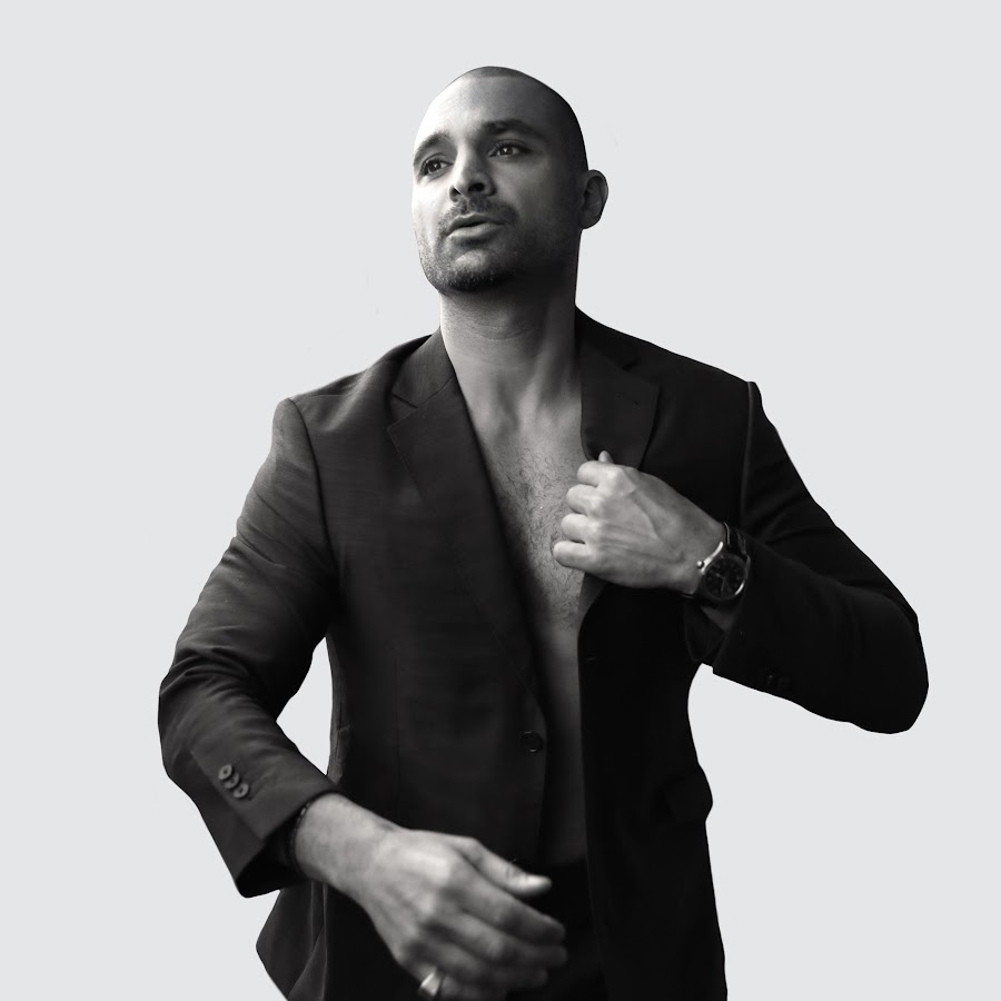 Michael Mando - YouTube