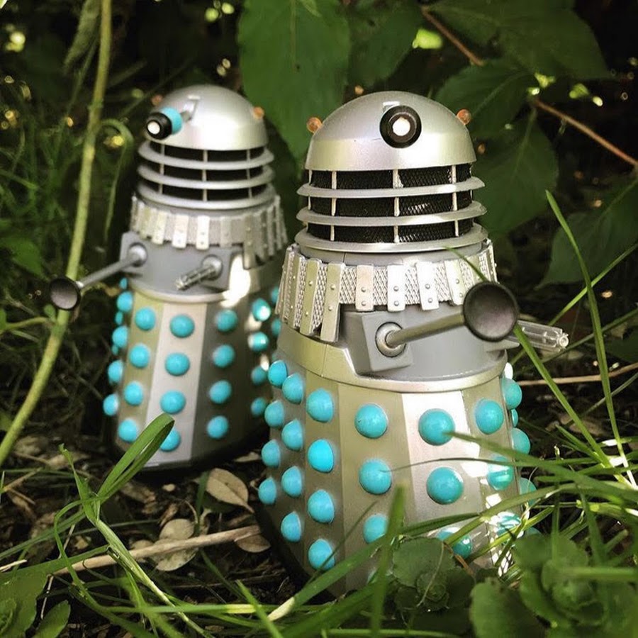 GallifreyStands - YouTube