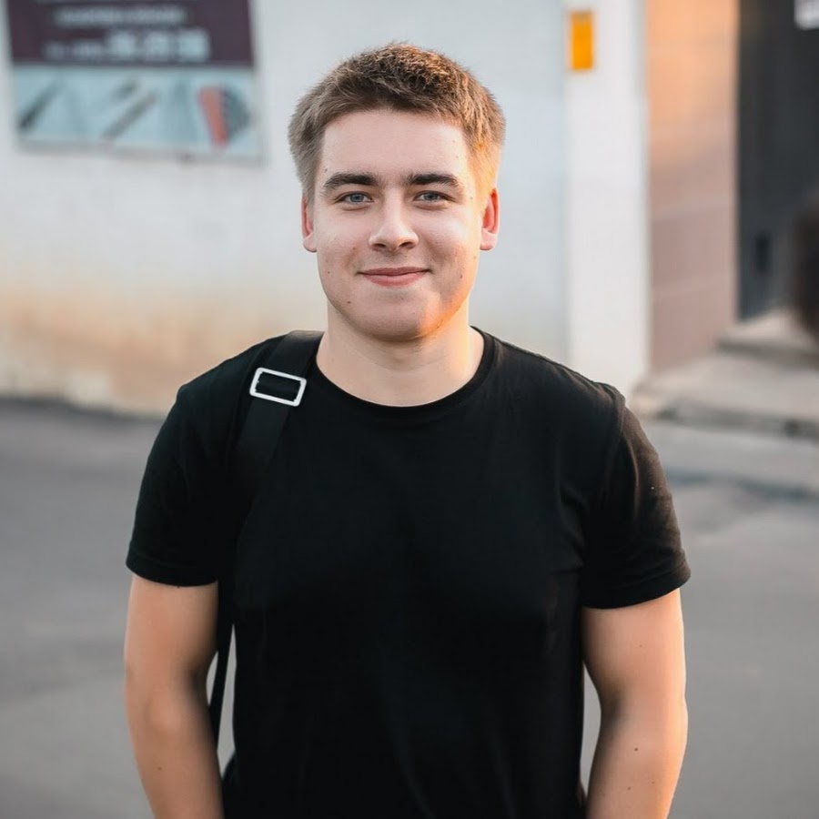 Данил Ивлев