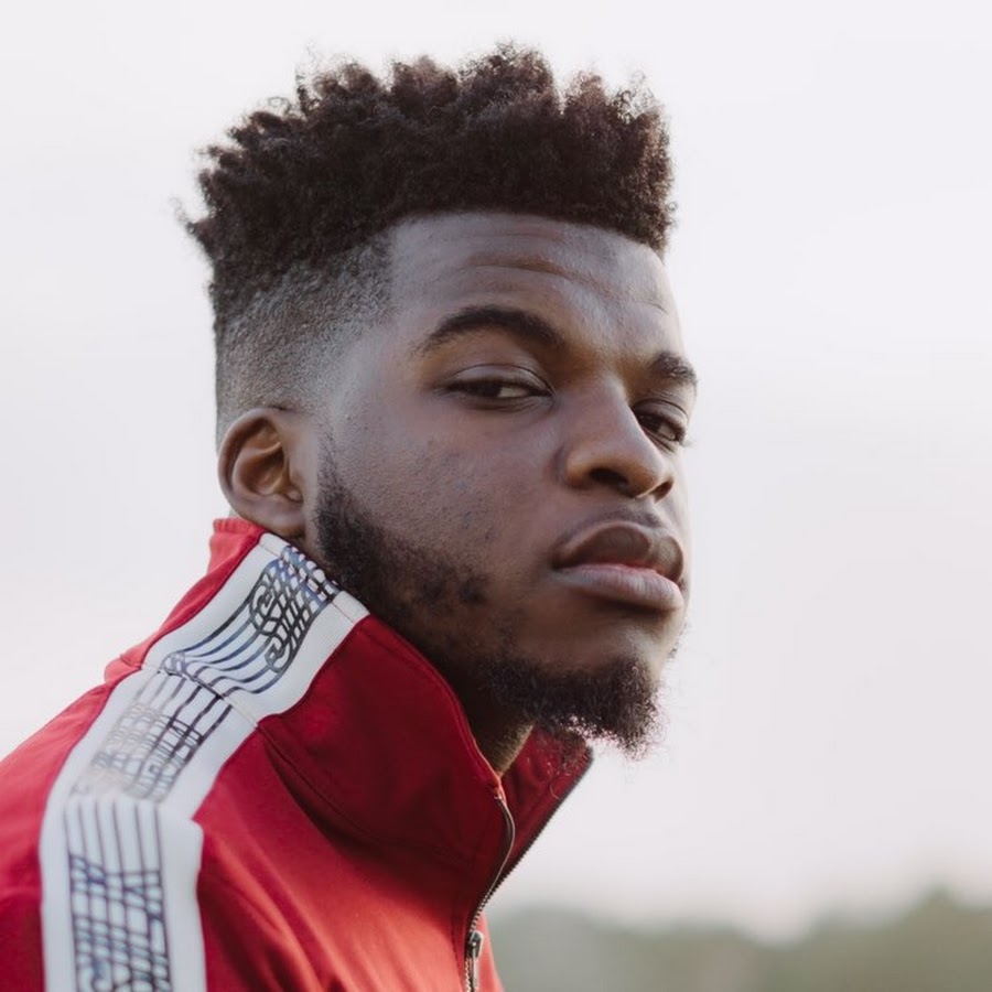 Boss Enosch - YouTube