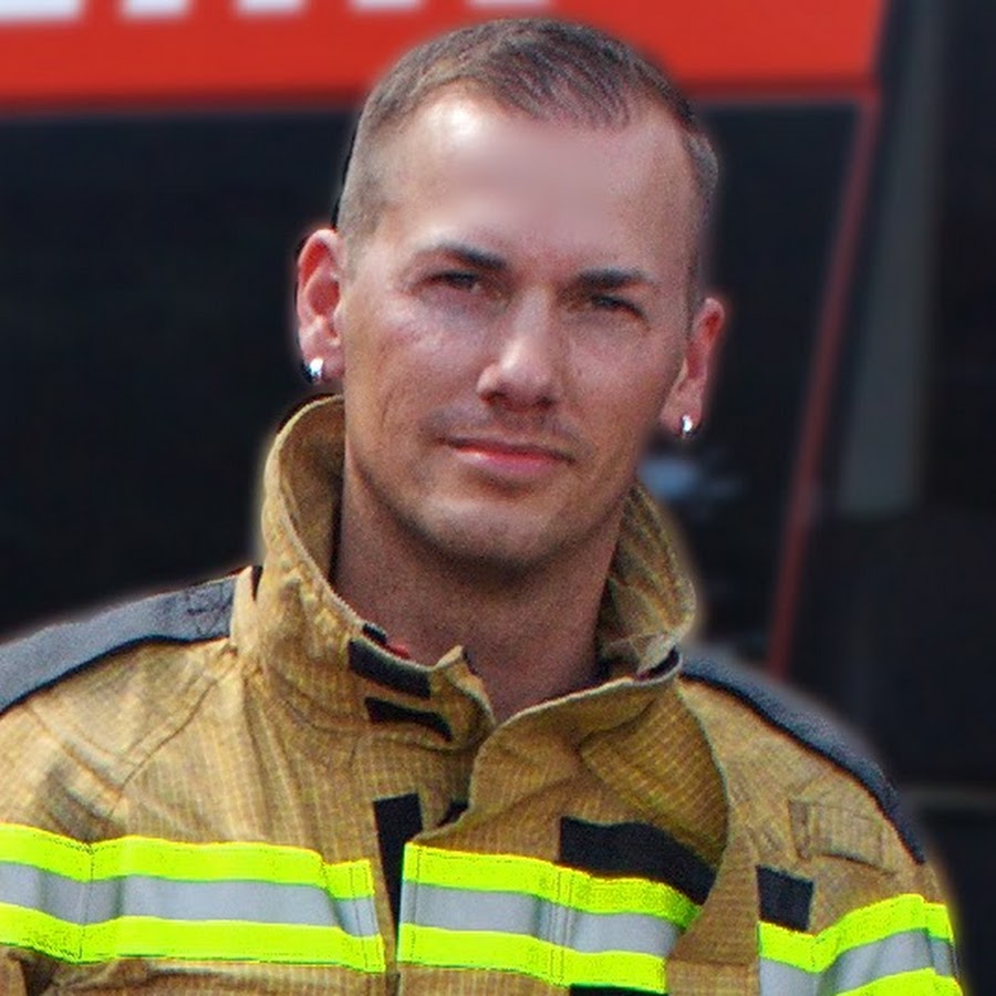 Daniel Bucks - YouTube