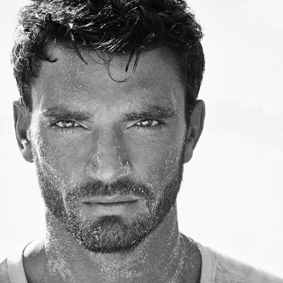 julian gil - YouTube