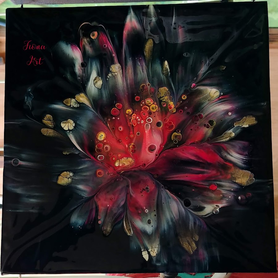 Fiona's Art box YouTube