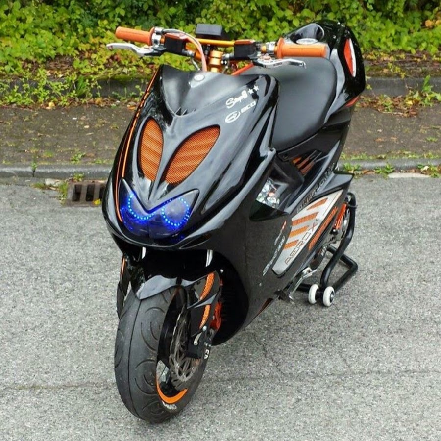 Yamaha Aerox 50 черный