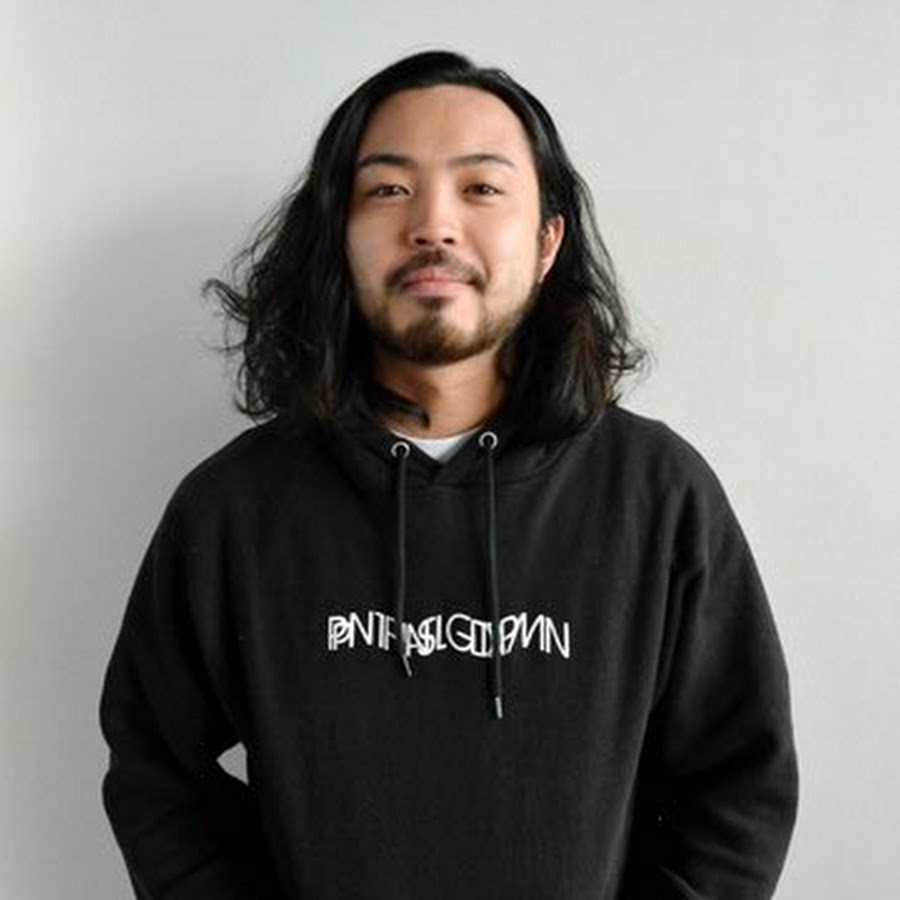 R-指定 - YouTube