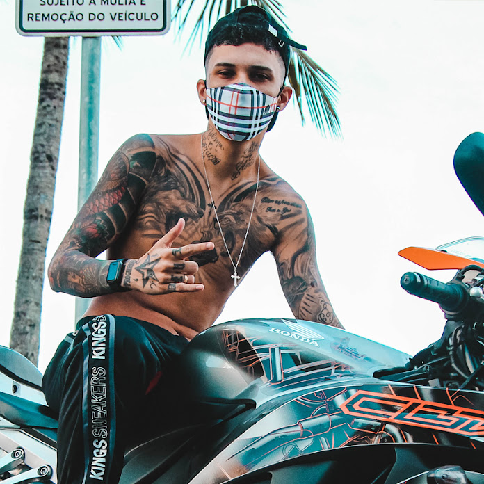 MC Léo da Baixada Net Worth & Earnings (2026)