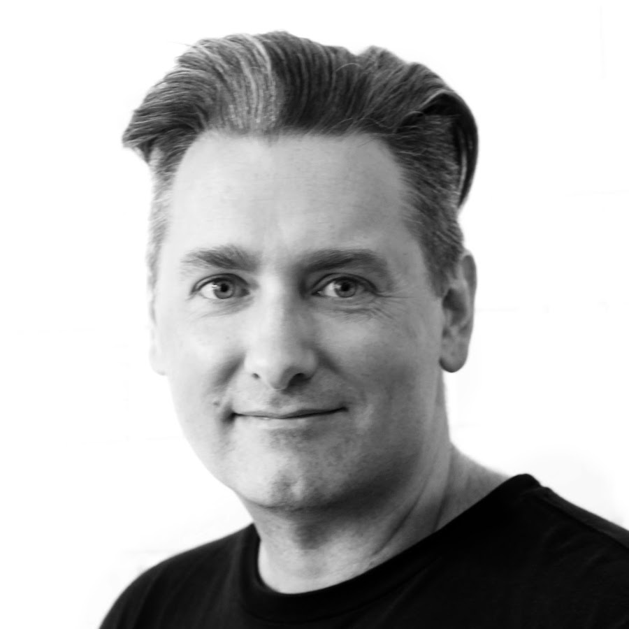 Актриса ,дочь французского кинорежиссера. Даниэль томпсон одежда. Ниннет томпсон. Даниэль томпсон википедия. Dan thompson.