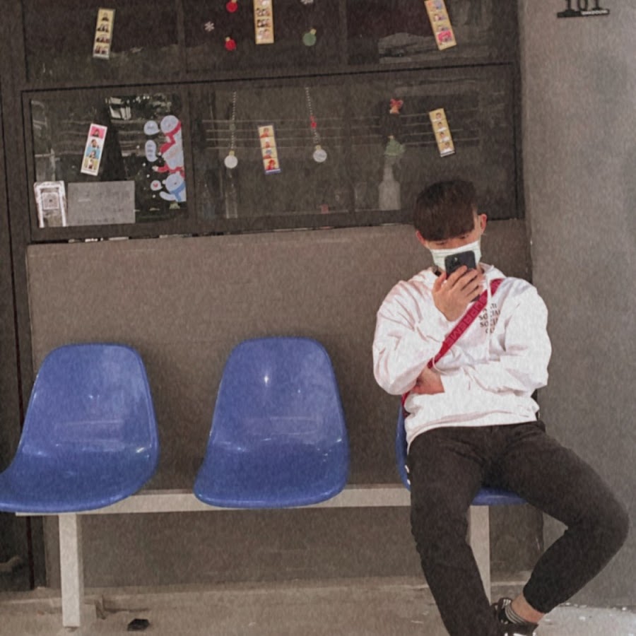 chi lok Kou - YouTube