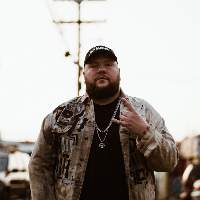 Bozza Net Worth & Earnings (2026)