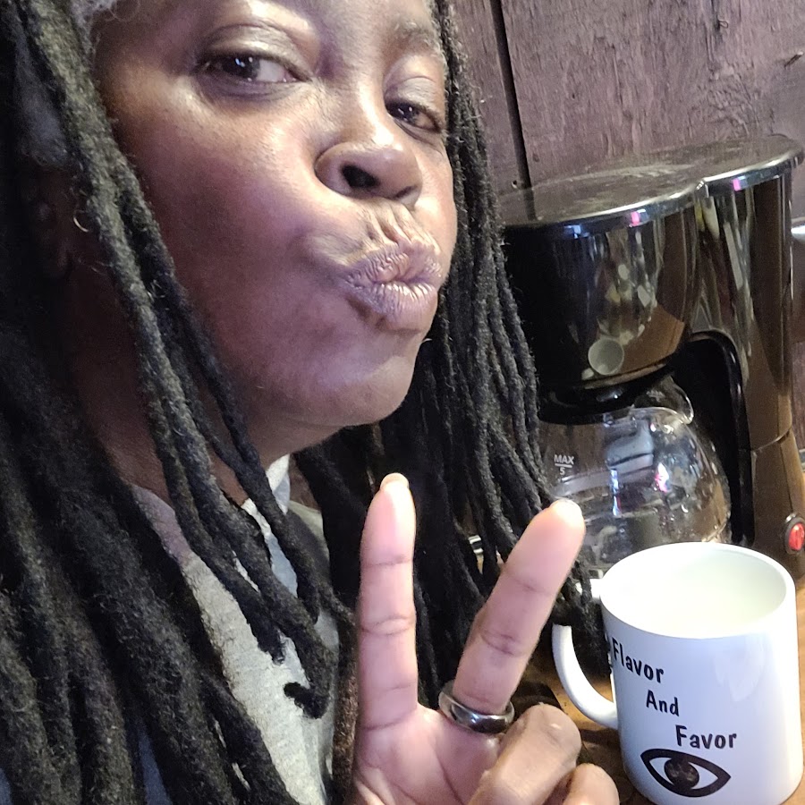 Val Jones, Da Oracle YouTube