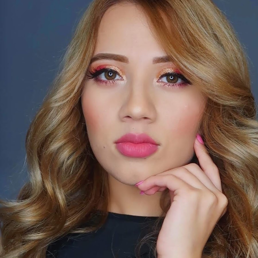 Adriana Garcia YouTube