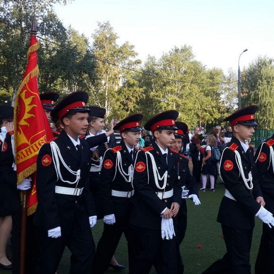 Видео кадетских школ. Московский преображенский кадетский корпус клятва кадета. Кадетский корпус школа 2000. Школа 2009 кадеты 9 класс. Видео кадетских школ.
