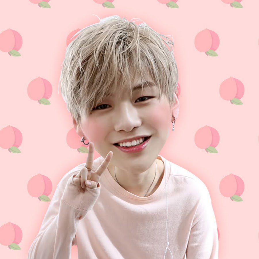 sumomomo momomo - YouTube