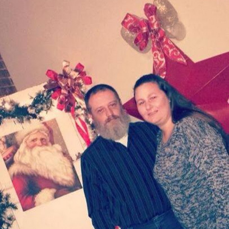 Graybeard's Ozark Off Grid Homestead - YouTube