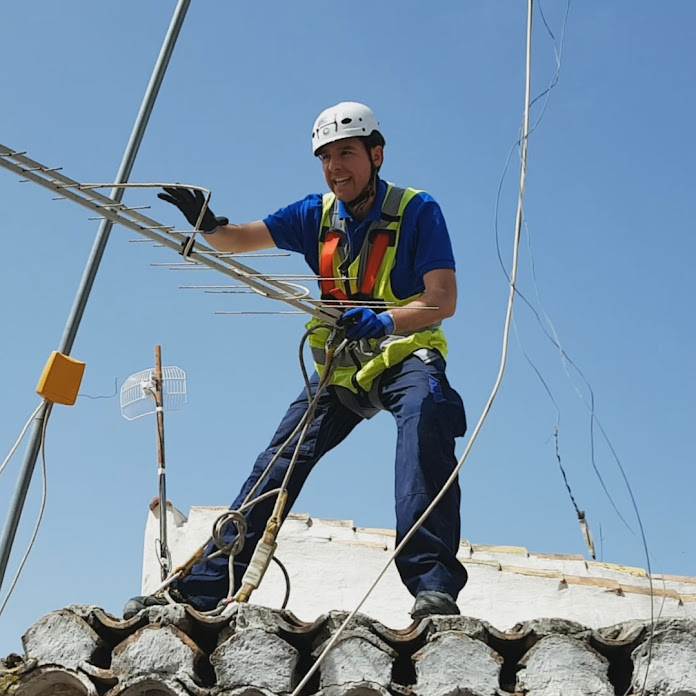 Domo Electra Manuel Amate Net Worth & Earnings (2026)