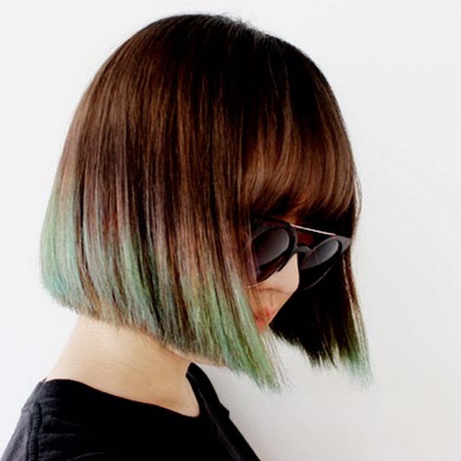 окрашивание коротких волос кончики. разноцветные кончики на каре. цветное окрашивание на короткие волосы пикси. стрижка каре с цветными кончиками. цветное омбре на короткие волосы.