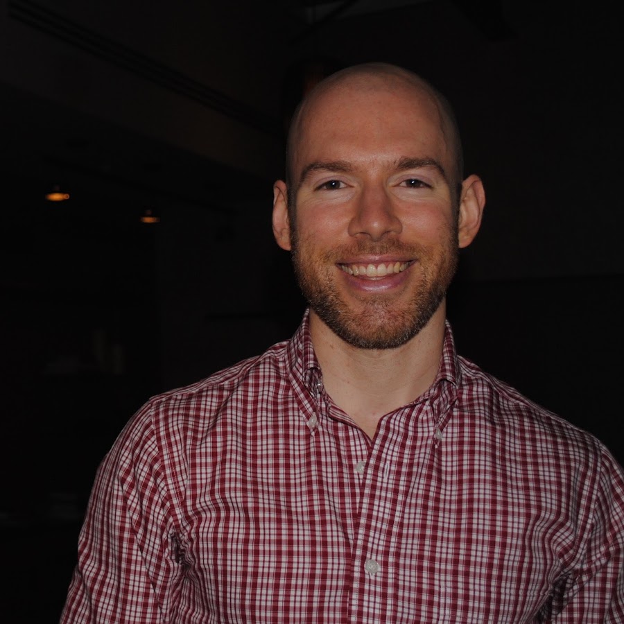 Концовка масс эффект. Игра эндера ost. Gears of war 1 обложка. Бладшот фильм 2020 постер. Стив яблонски infinite.