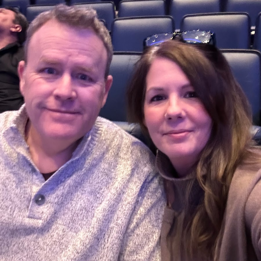 Golden Dancing Drums Slot Machine