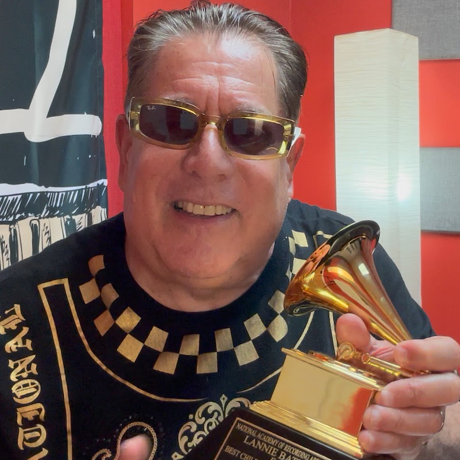 Lannie Battistini YouTube