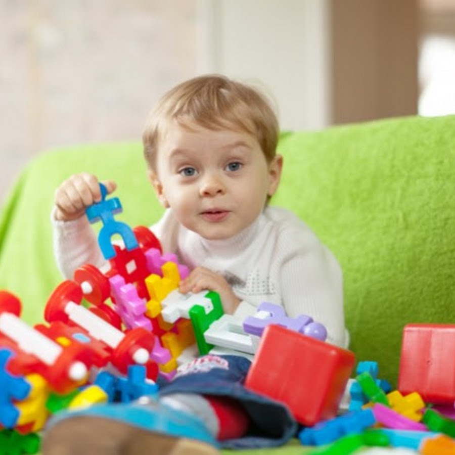 Подарки для детей. Подарок мальчику. Новогодний сюрприз. Декабрь подарки будущее. Что дарить ребенку форум.