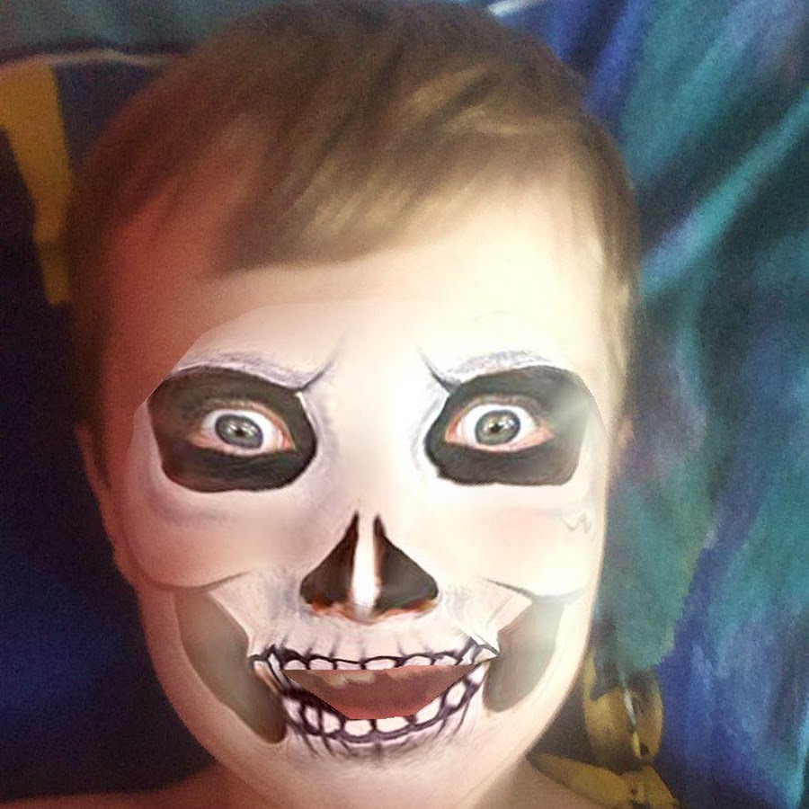 Scary Mannie - YouTube