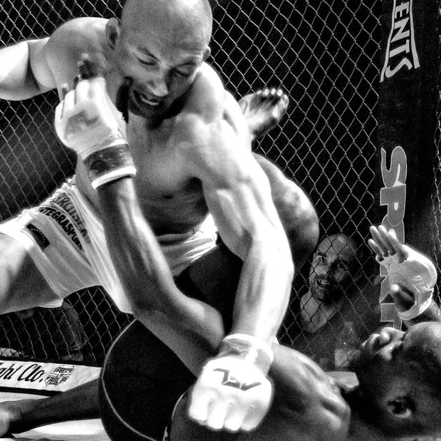 Боец единоборства в москве