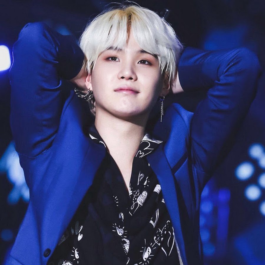 мин юнги блондин 2021. Kim nam-joo (actress). Kim woo-seok (actor). джеем на корейском автомобили. лю титул.