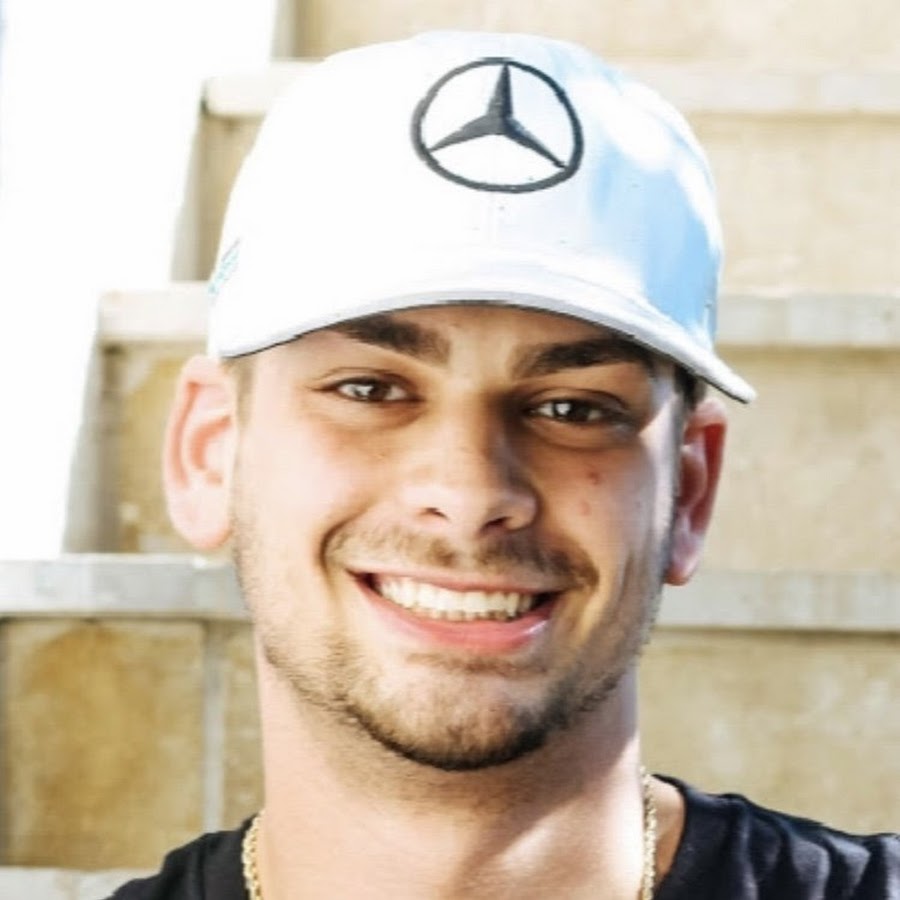 Chandler Hallow YouTube