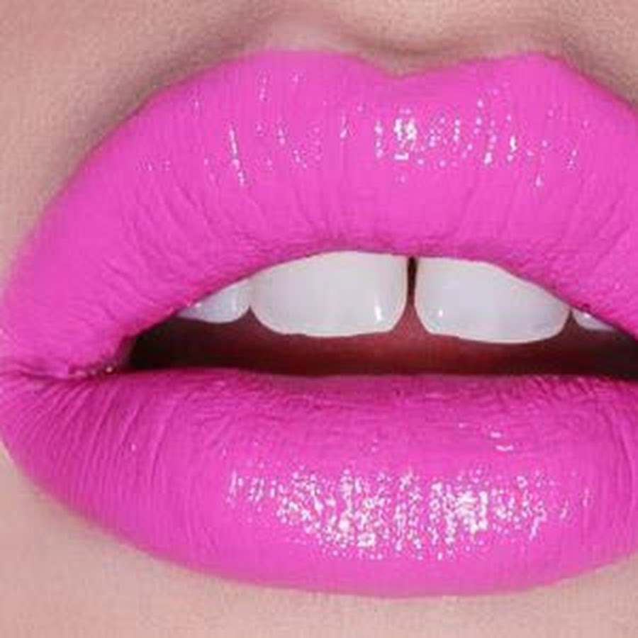 Губы фото лайм. Помада Пинк Жозефина. Цвет для губ розовый рай. Nina Ricci Jumbo Lipstick Lovely Pink помада. 90s Pink Lipstick